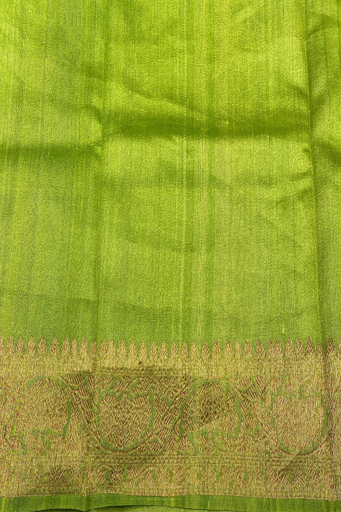 Offwhite Tussar Banarasi silk saree with hand-woven motifs and matching unstiched blouse, traditional Indian wear by Saarang Sarees.