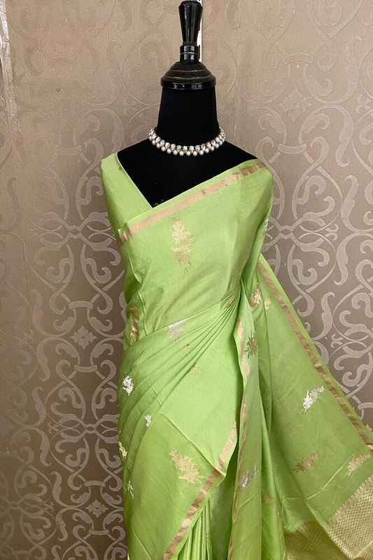 Light Green Mashru Silk Banarasi Handloom Saree, With Unstiched Blouse