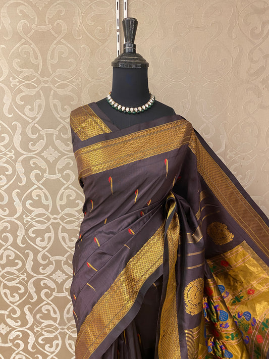 Black Gadwal Silk Sarees With Unstiched Blouse