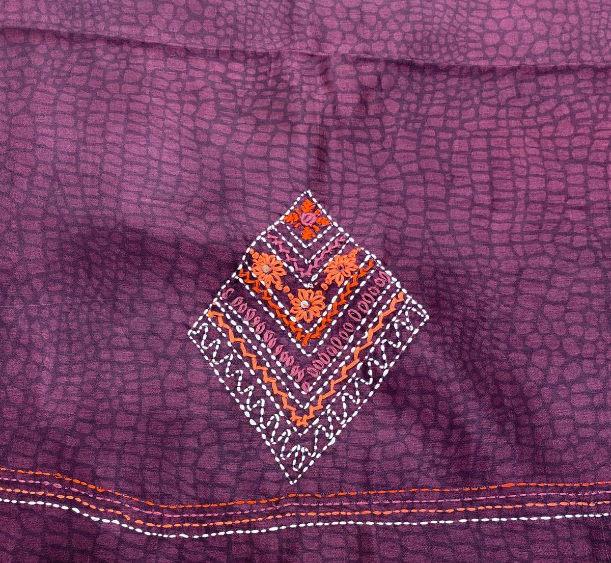 Off-White Munga Silk Saree With Hand Embroidery Work, With Unstiched Blouse