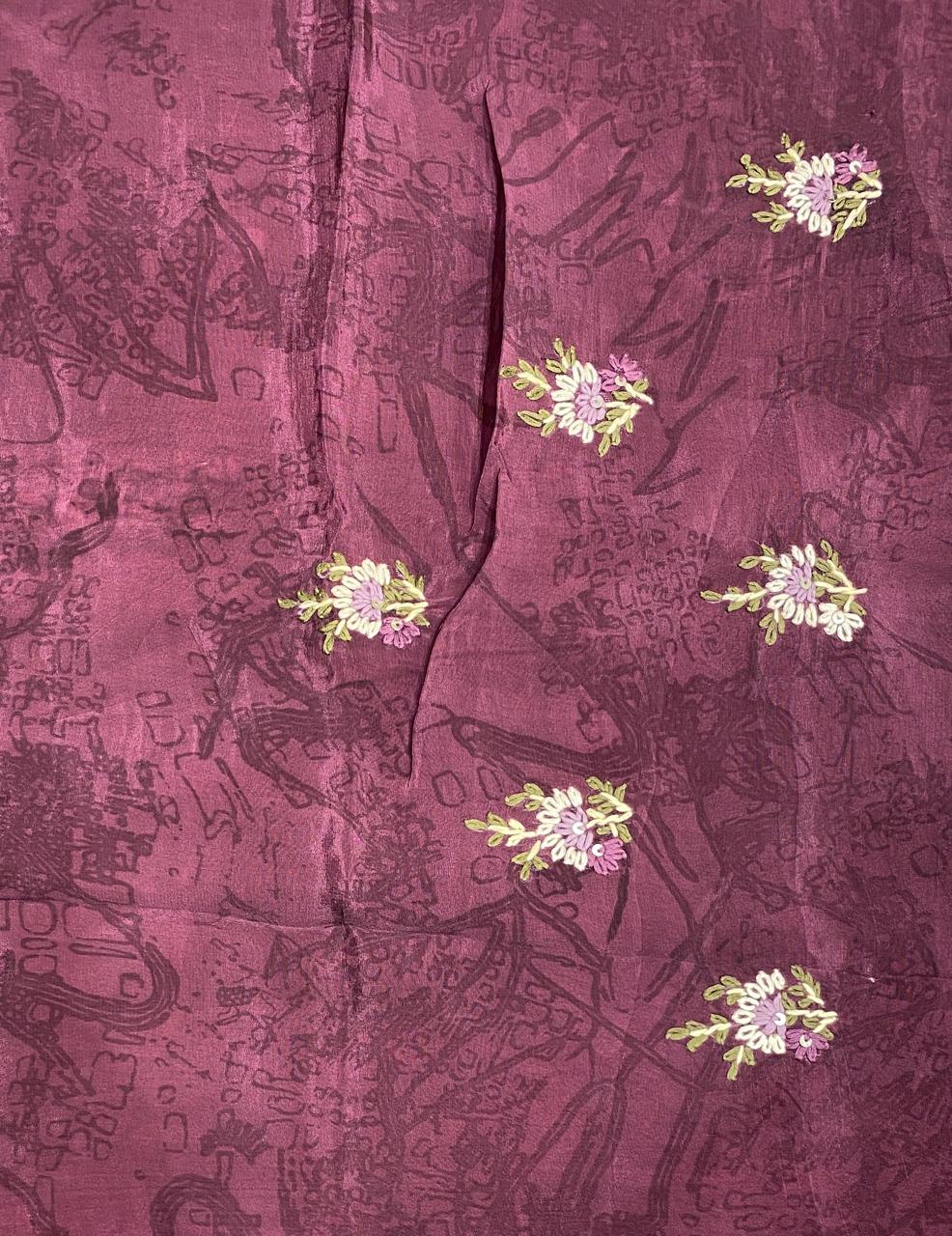 Off-White Munga Silk Saree With Hand Embroidery Work, With Unstiched Blouse