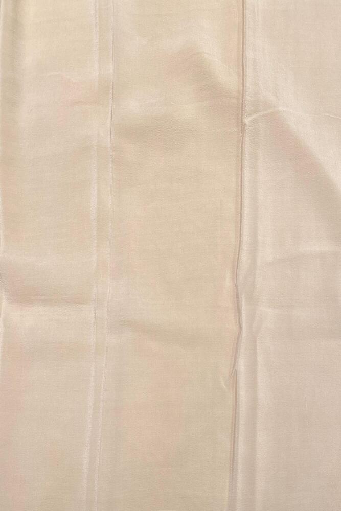 Off-White Floral Printed Chiffon Saree, With Unstiched Blouse Piece