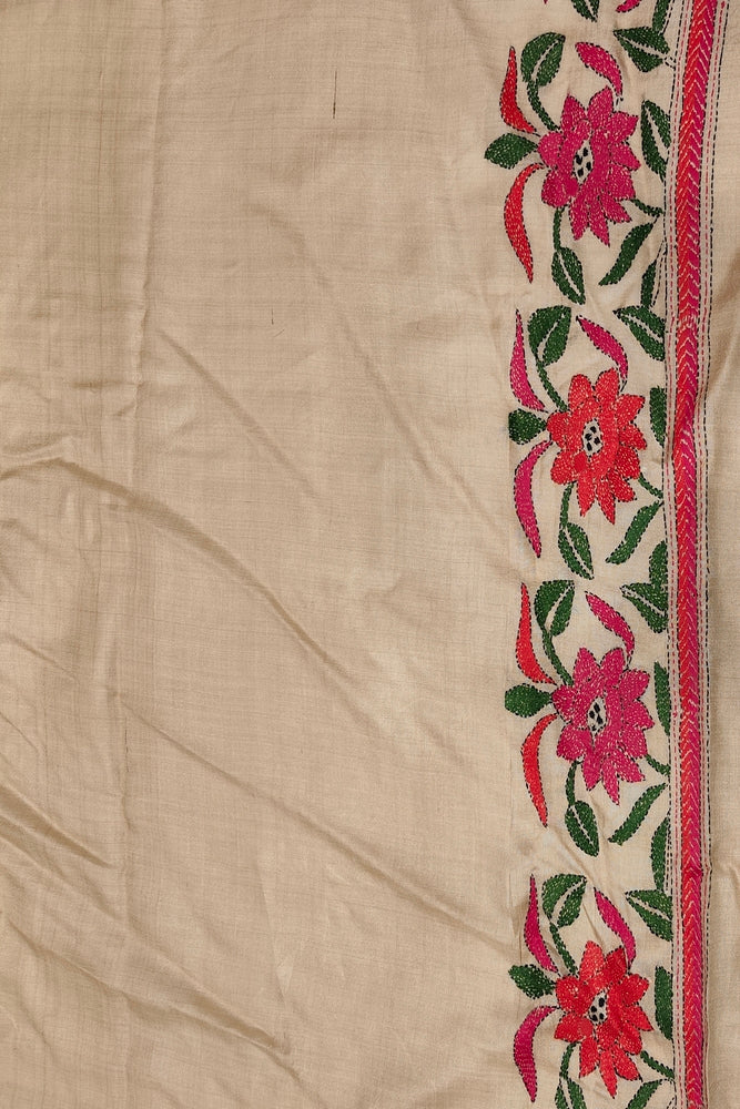Off-White Tussar Embroidery Saree With Kantha Work Border, With Unstitched Blouse