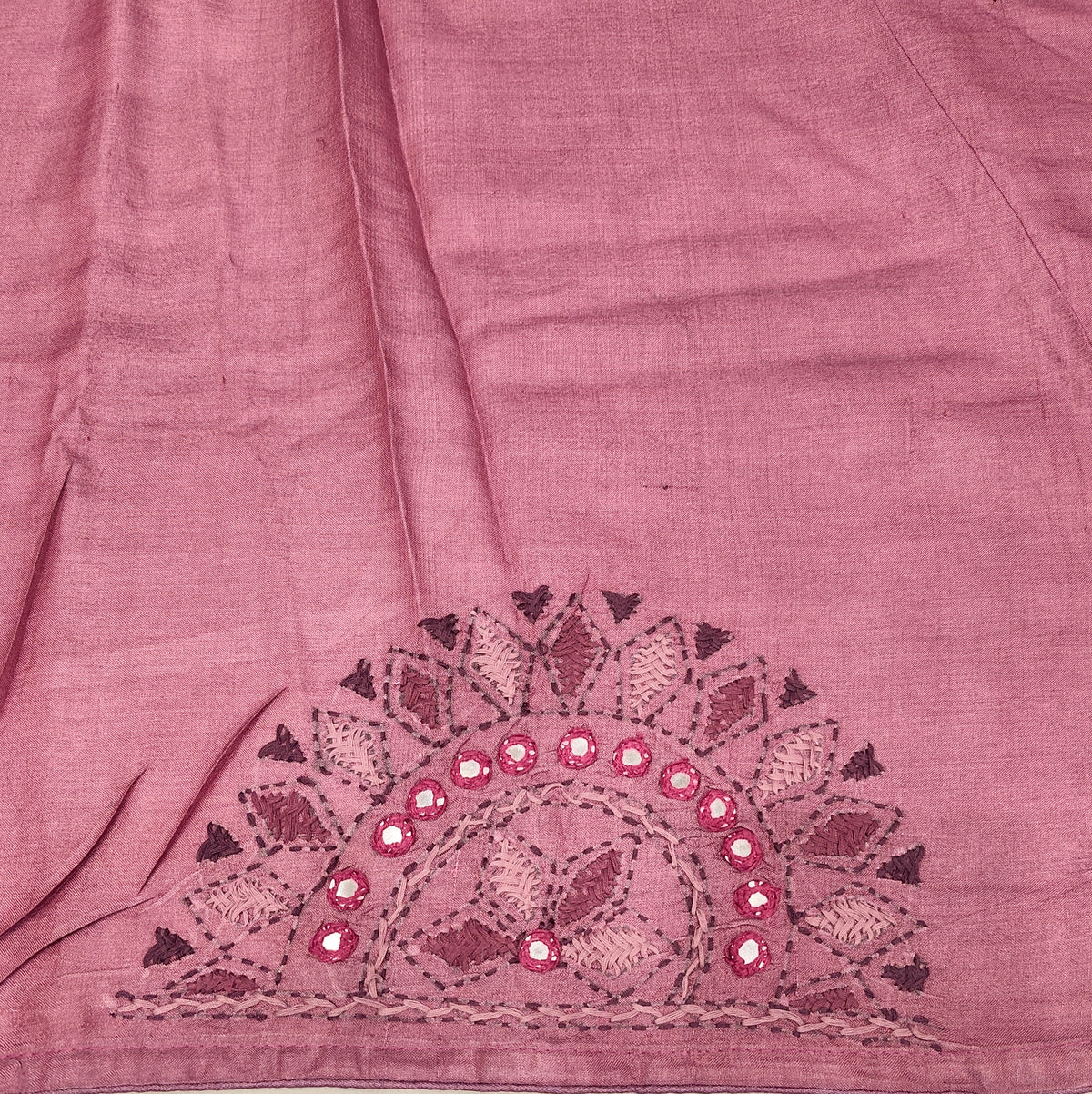 Onion Pink Tussar Hand Embroidery Saree, With Unstitched Blouse