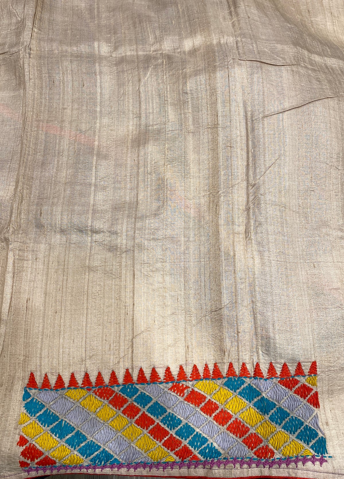 Purple Tussar Hand Embroidery Saree, With Unstitched Blouse