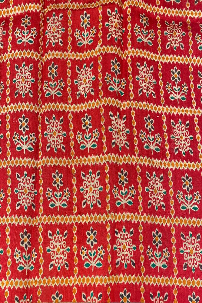 Off-White Tussar Patola Work Border Saree, With Unstiched Blouse