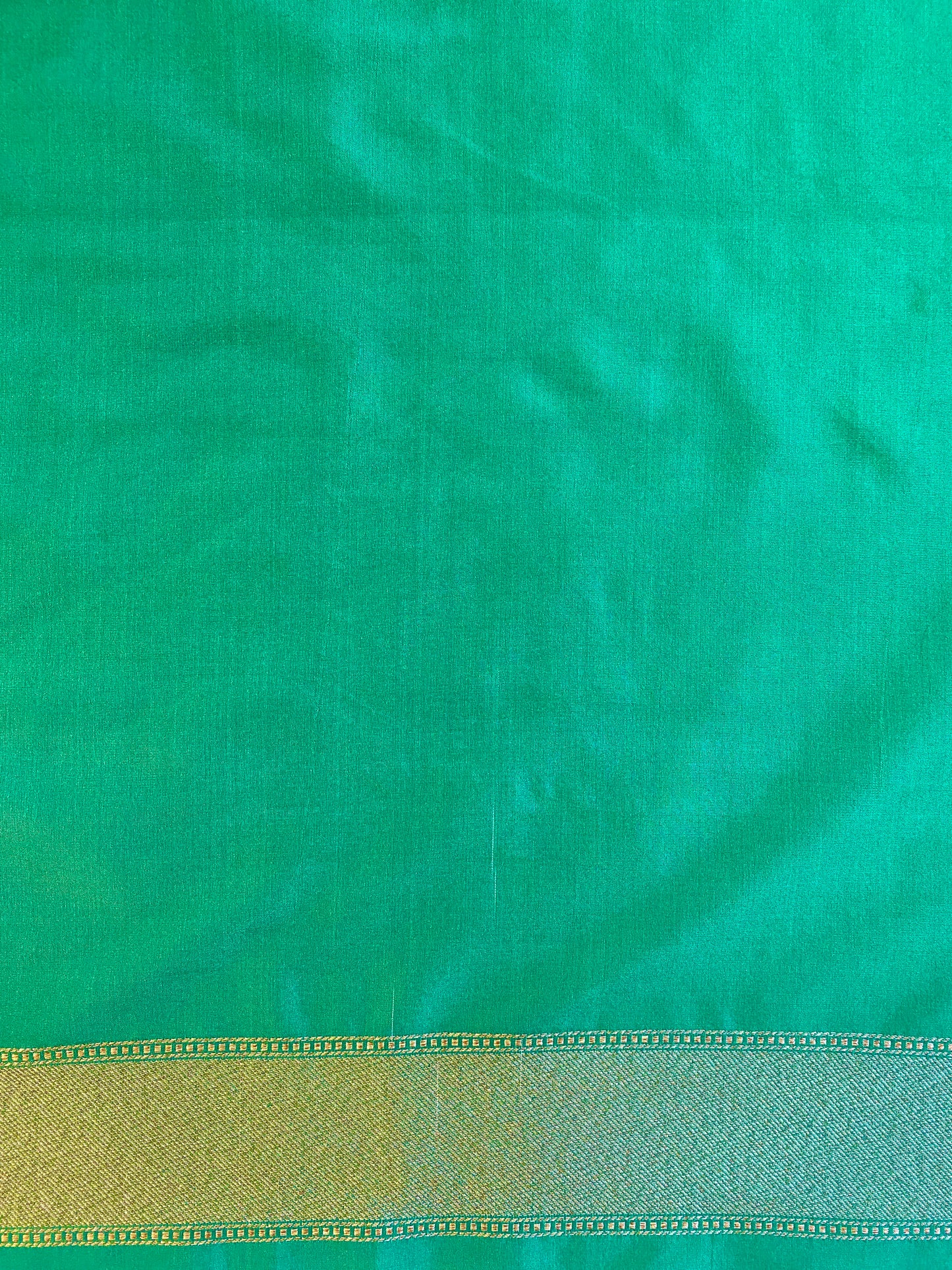 Green Semi Katan Brocade Silk Saree, With Unstiched Blouse