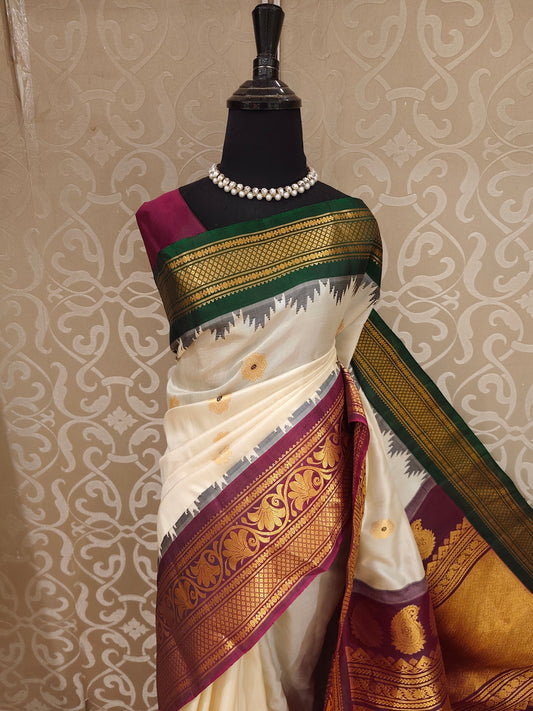 Off-White Gadwal Silk Sarees With Unstiched Blouse