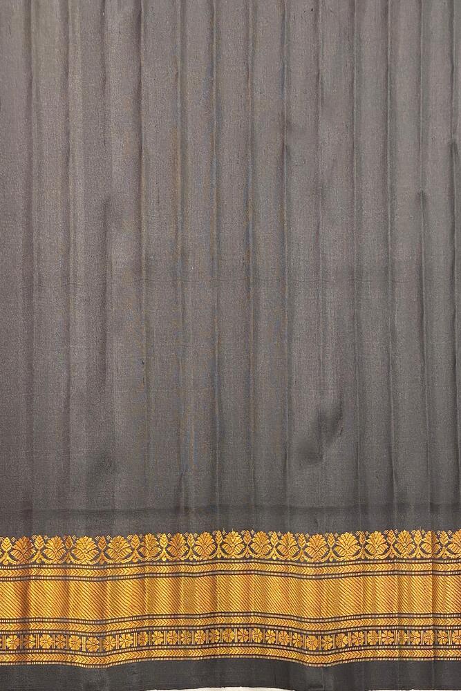 Magenta Gadwal Silk Sarees With Unstiched Blouse