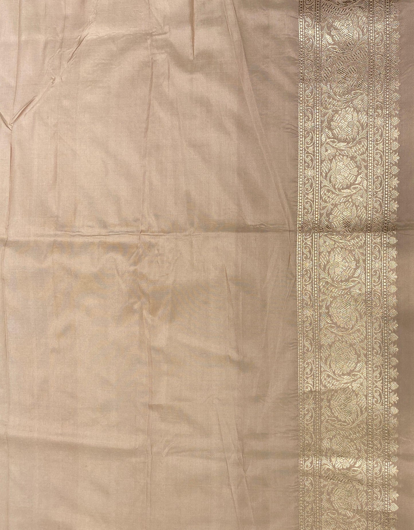 Golden Beige Kadiyal Banarasi Rangkat Design Saree, With Unstiched Blouse