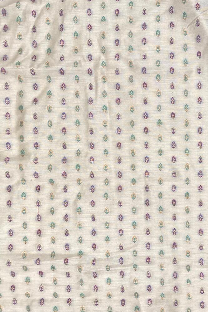 Off-White Pure Kani Handloom Silk Saree With Floral Woven Blouse