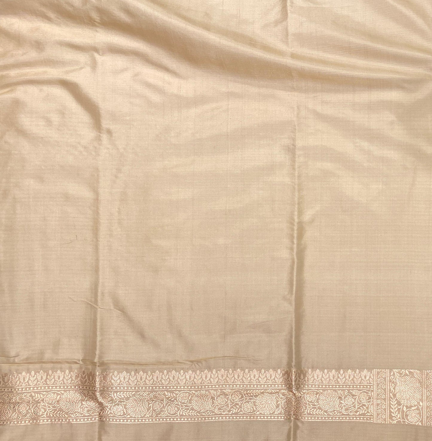 Golden Beige Kadiyal Banarasi Rangkat Design Saree, With Unstiched Blouse