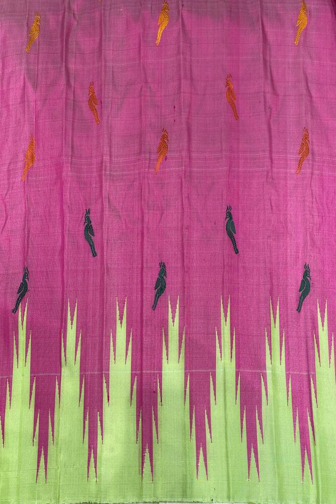 Light Green Gadwal Silk Sarees With Unstiched Blouse