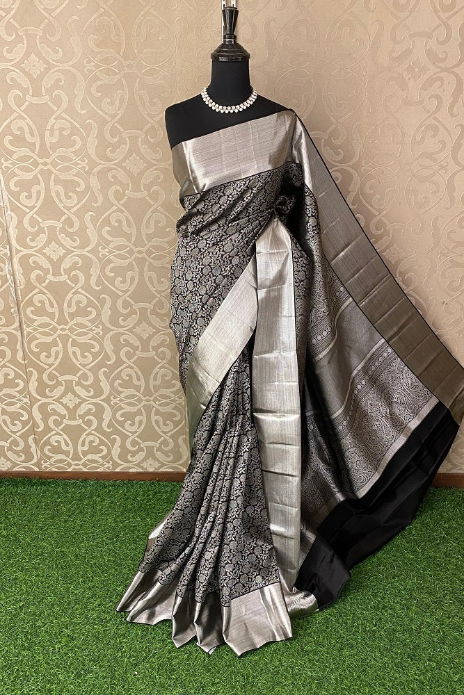 Black Pure Kanjeevaram Silk Saree With Border And Blouse Piece