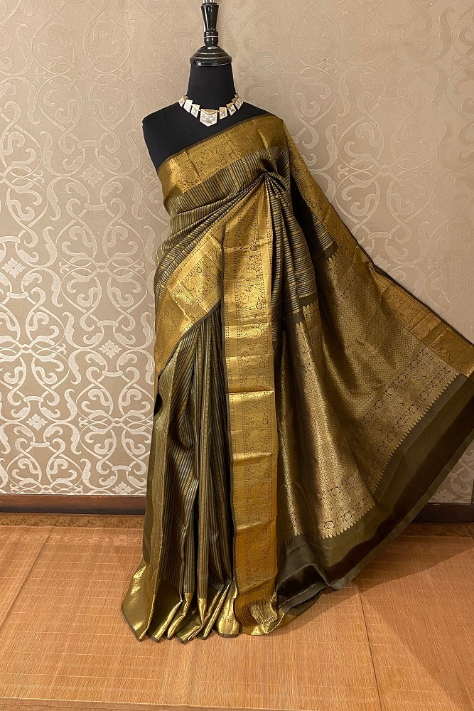 Mehandi Green Pure Kanjeevaram Silk Saree With Border And Blouse Piece