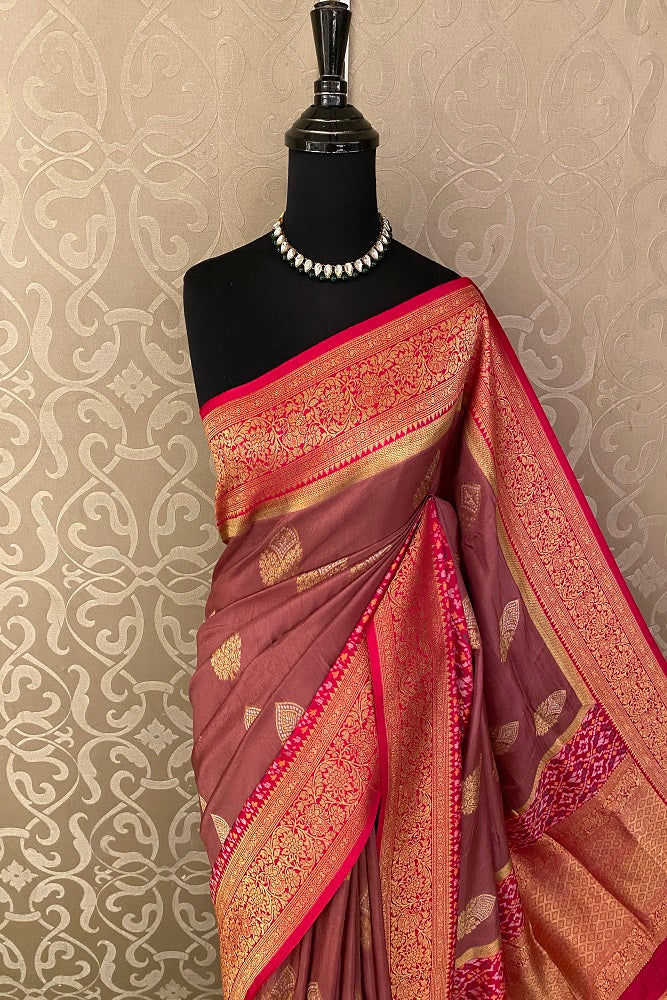Onion Pink Munga Patola Silk Saree With Blouse Piece