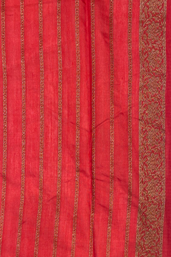 Black Munga Banarasi Silk Saree, Hand Woven Motifs With Unstich Blouse