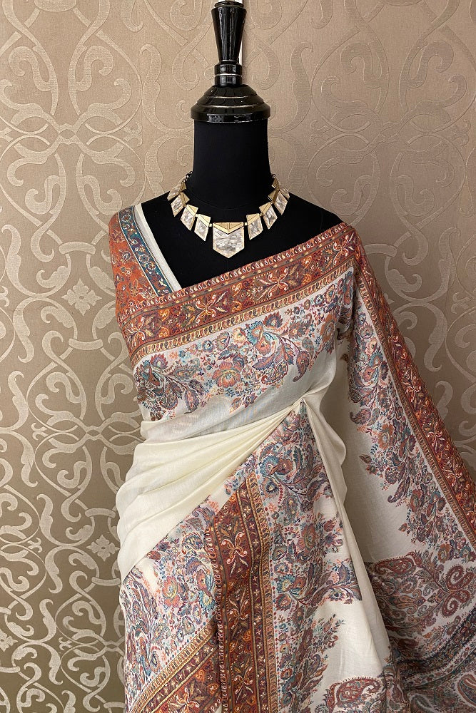 Offwhite Pure Kani Handloom Silk Saree With Floral Woven Blouse