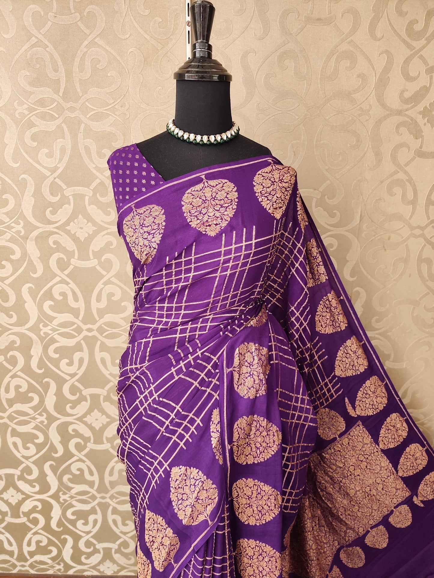 Purple Mysore Crepe Silk Banarasi Saree, With Unstiched Blouse