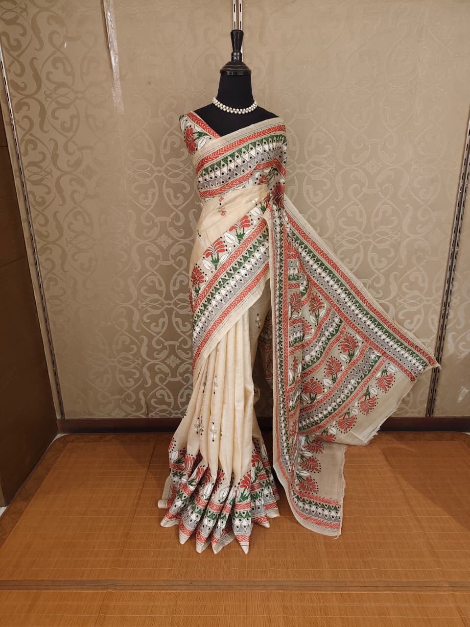 Beige Tussar Embroidery Saree With Kantha Work Border, With Unstitched Blouse