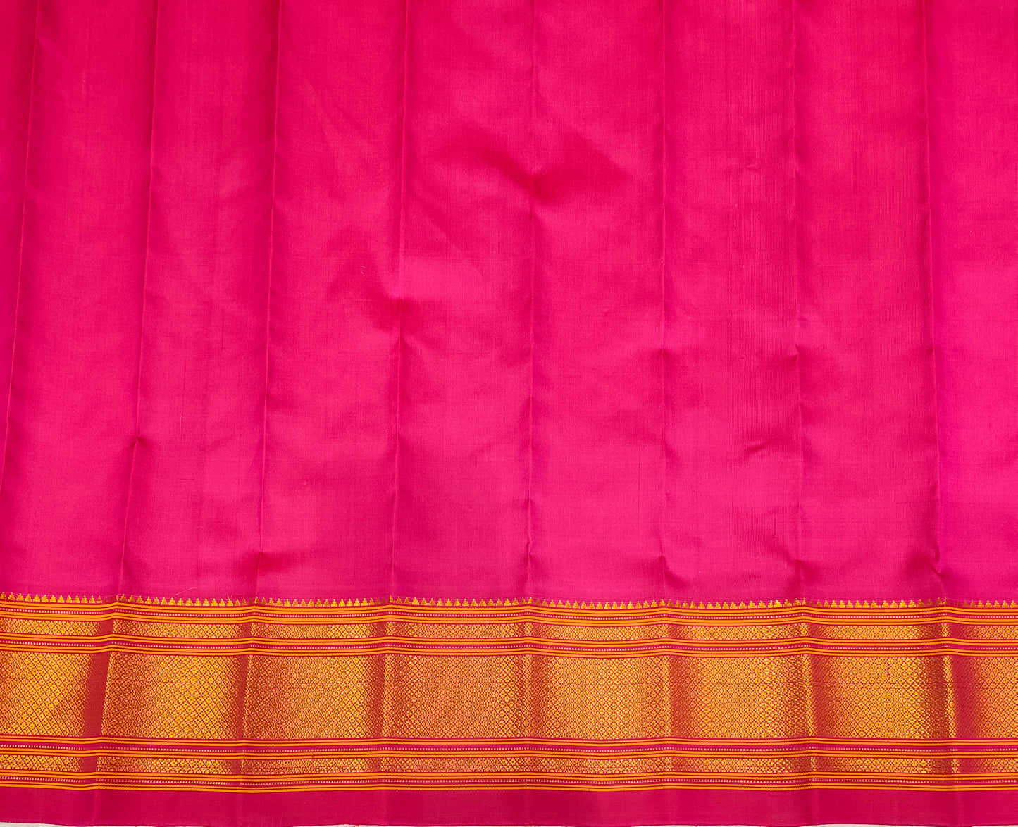 Rani Gadwal Silk Sarees With Unstiched Blouse