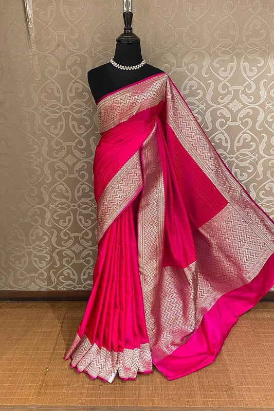 Rani Tanchoi Silk Saree Self Weaving With Unstiched Blouse
