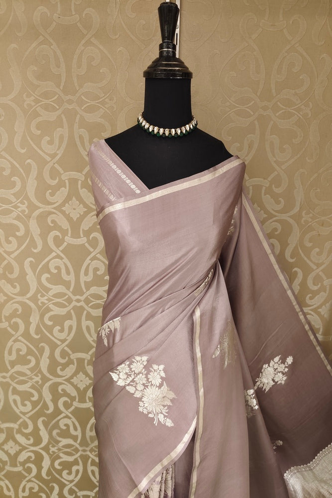 Mauve Mashru Silk Banarasi Handloom Saree, With Unstiched Blouse