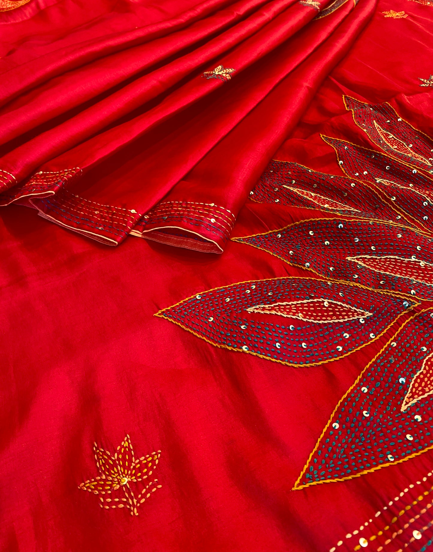 Maroon Semi Munga Silk French Knot Hand Embroidery Work Saree, With Unstiched Blouse