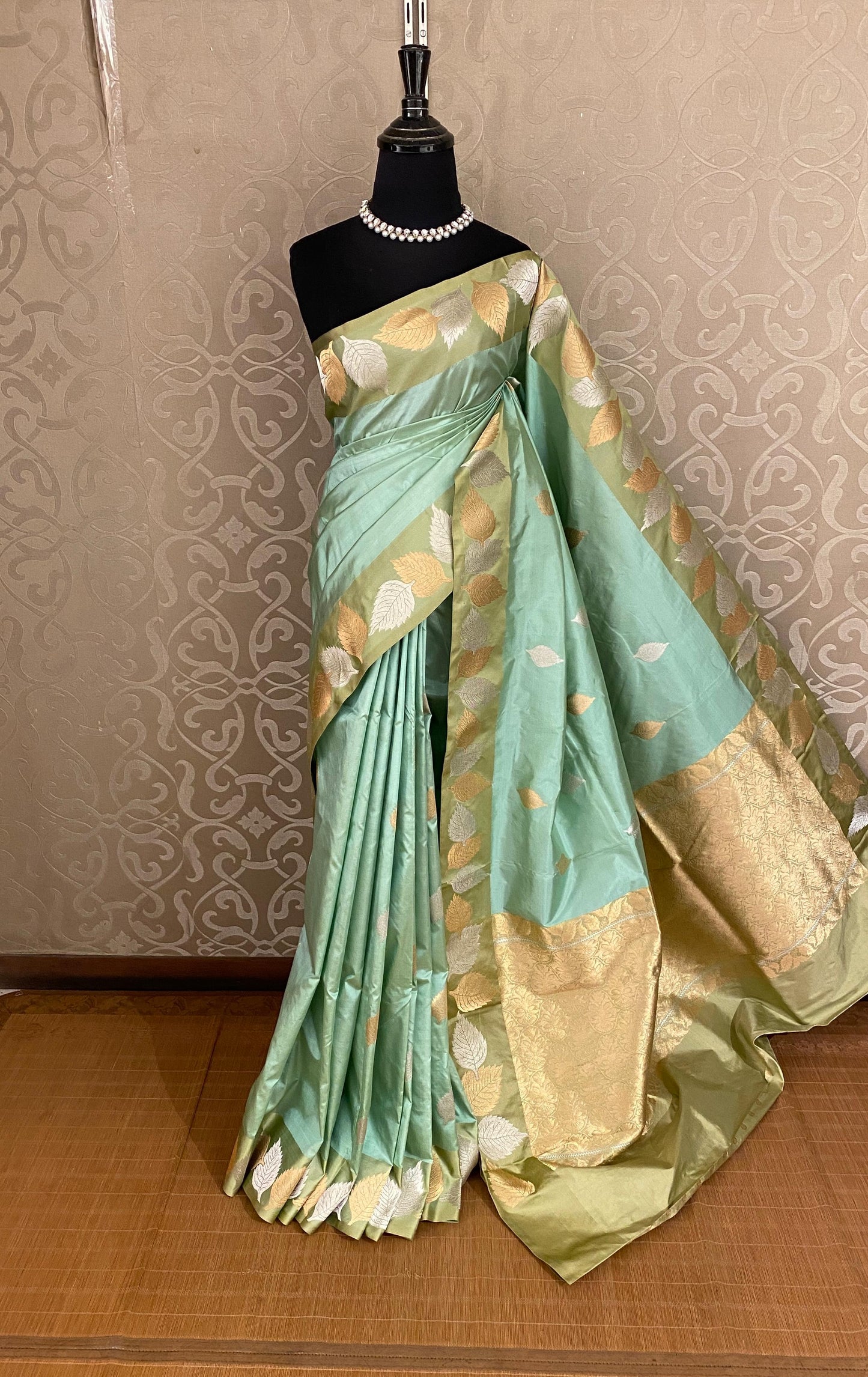Sea Green Katan Banarasi Saree Hand Woven Work, With Unstiched Blouse