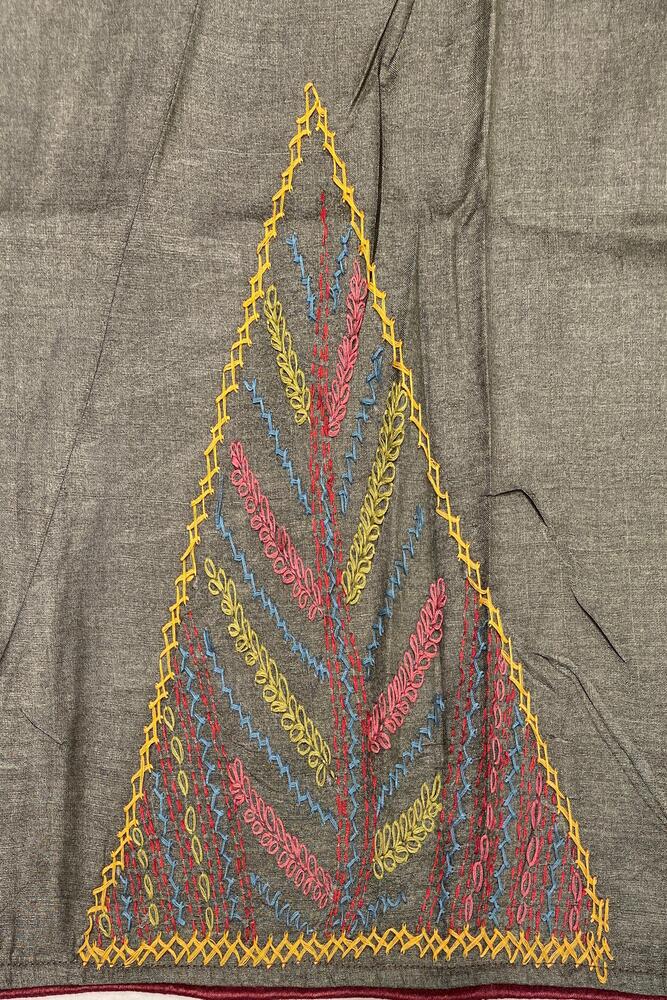 Deep Grey Tussar Embroidery Saree With Lambani Work Border, With Unstitched Blouse
