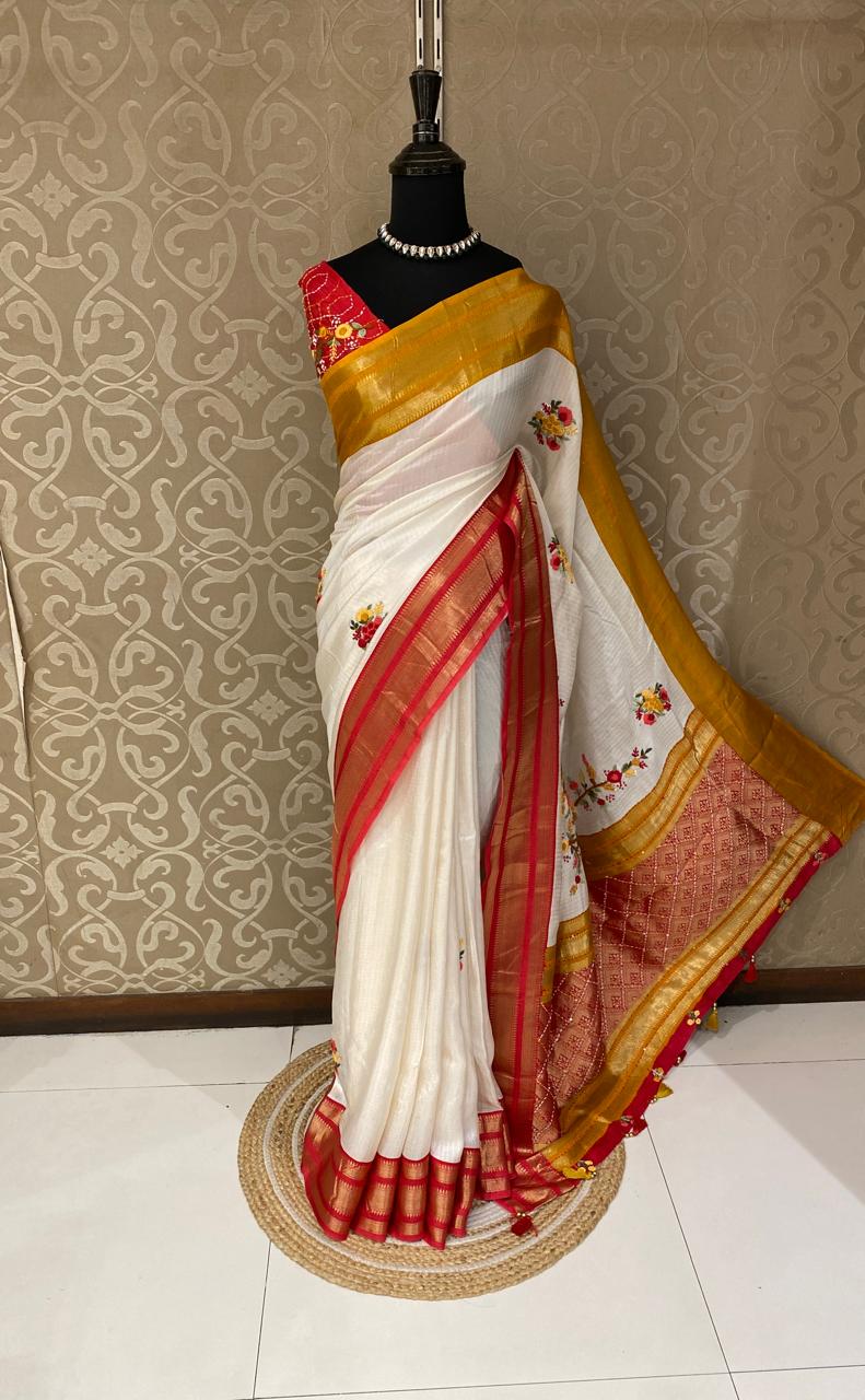 Off-White Munga Silk Saree With Hand Embroidery Work, With Unstiched Blouse