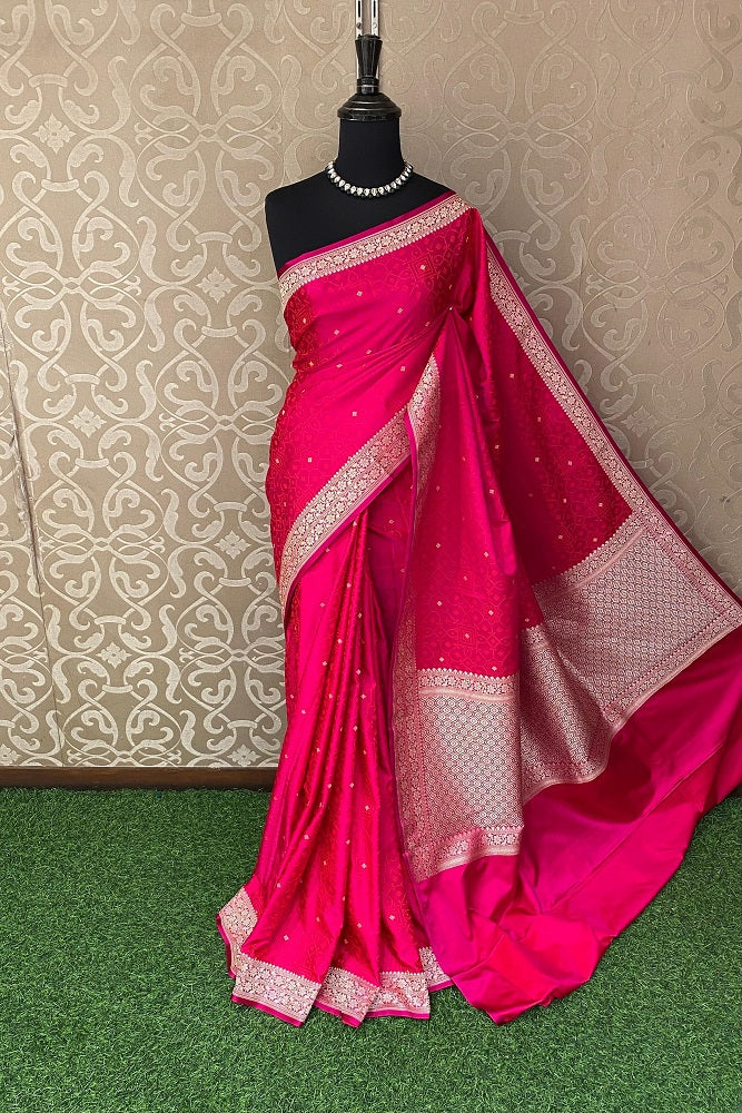 Rani Tanchoi Silk Saree Self Weaving With Unstiched Blouse