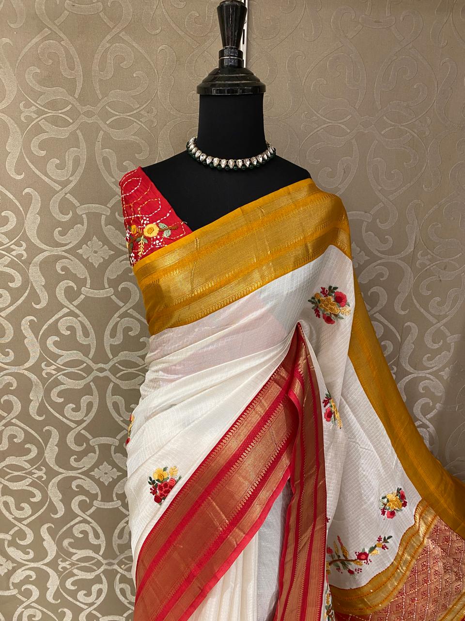 Off-White Munga Silk Saree With Hand Embroidery Work, With Unstiched Blouse