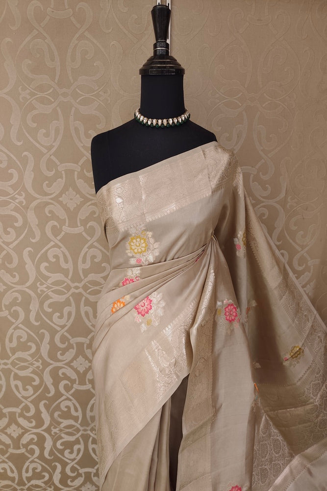 Grey Chiniya Silk Saree Hand Woven Butas, With Unstiched Blouse
