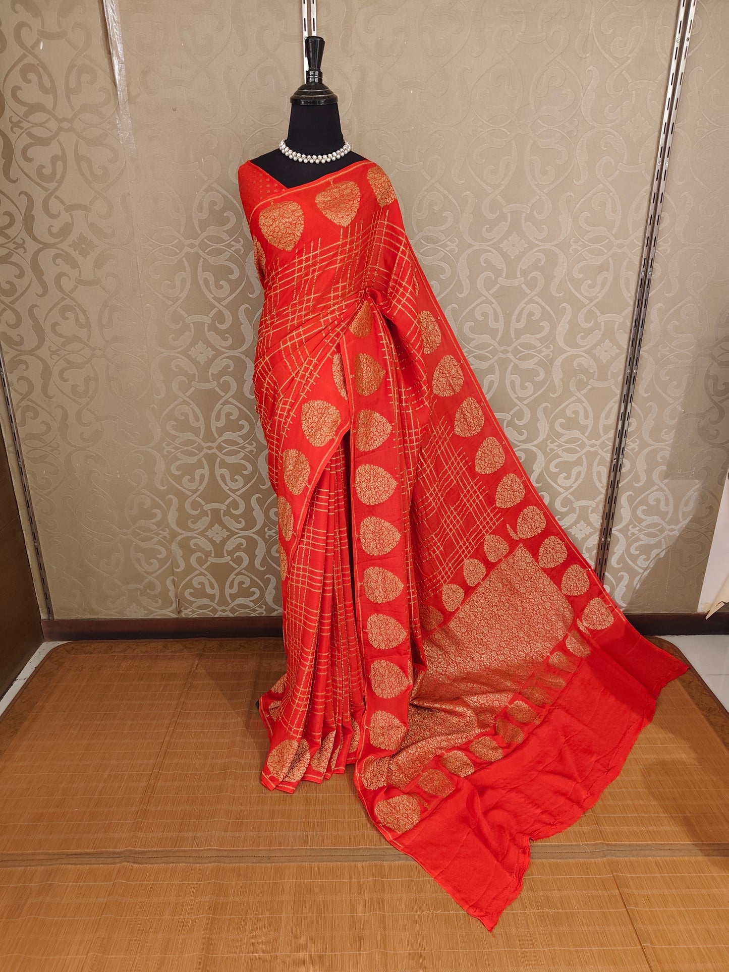 Cherry Red Mysore Crepe Silk Banarasi Saree, With Unstiched Blouse