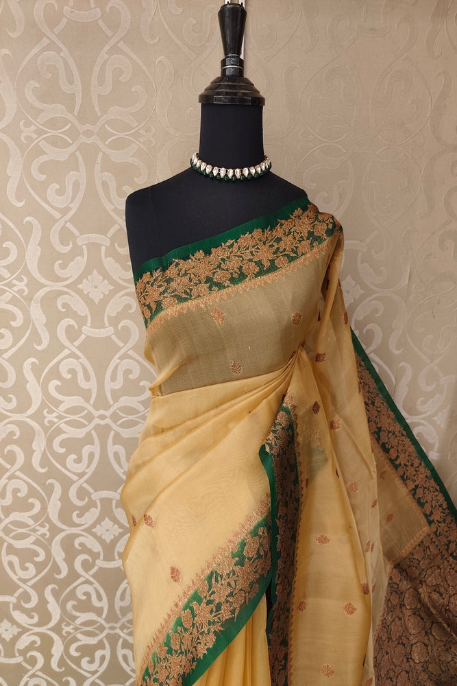 Beige Kora Banarasi Silk Saree, With Unstiched Blouse