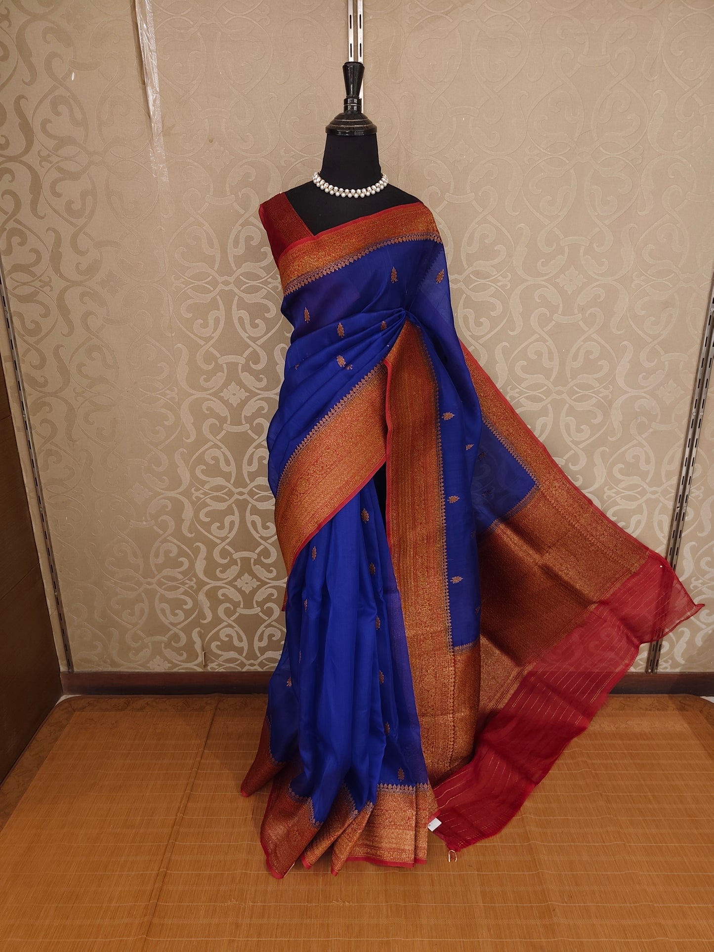 Deep Blue Kora Banarasi Silk Saree, With Unstiched Blouse