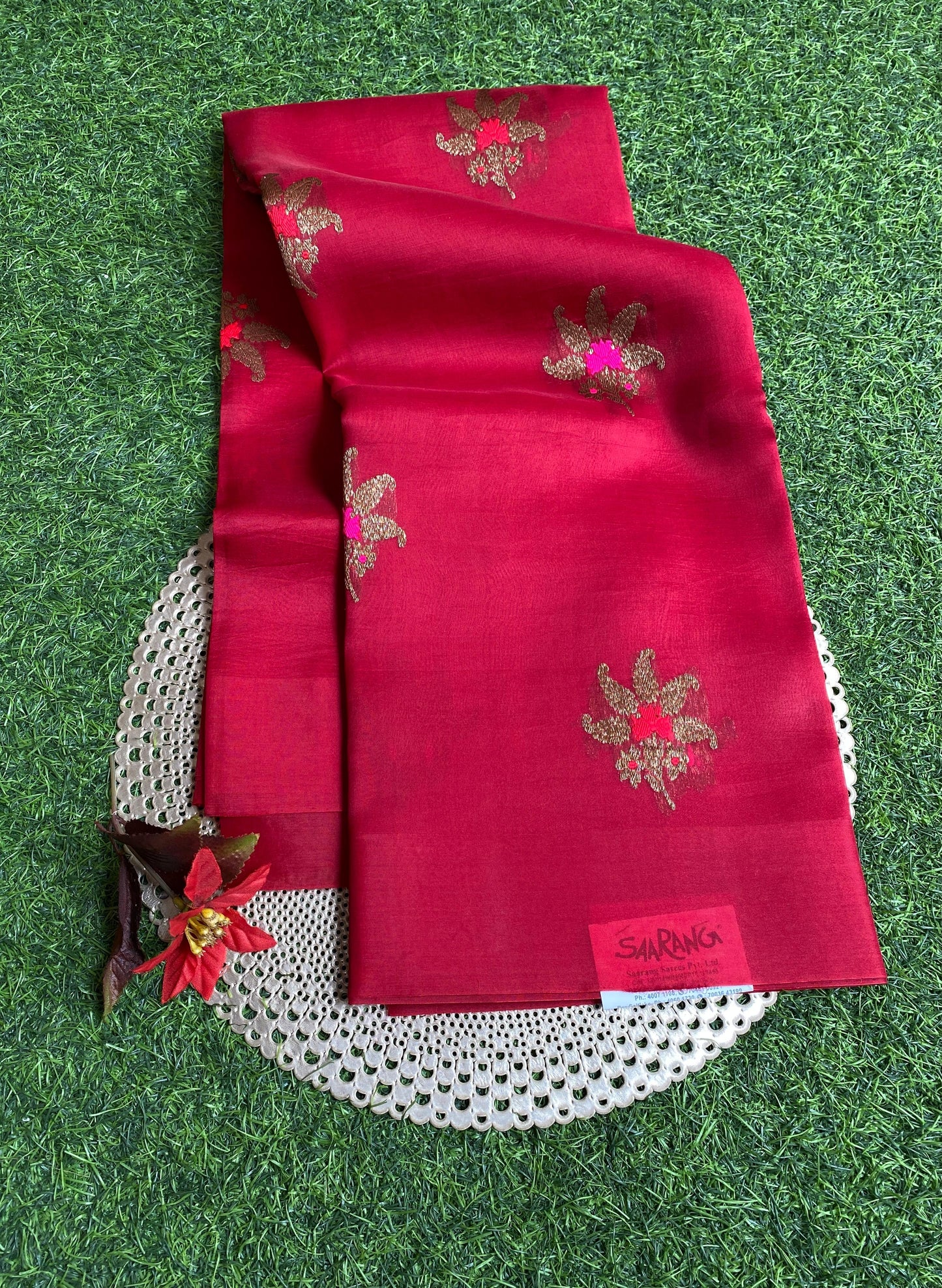 Rani Kora Banarasi Silk Saree, With Unstiched Blouse