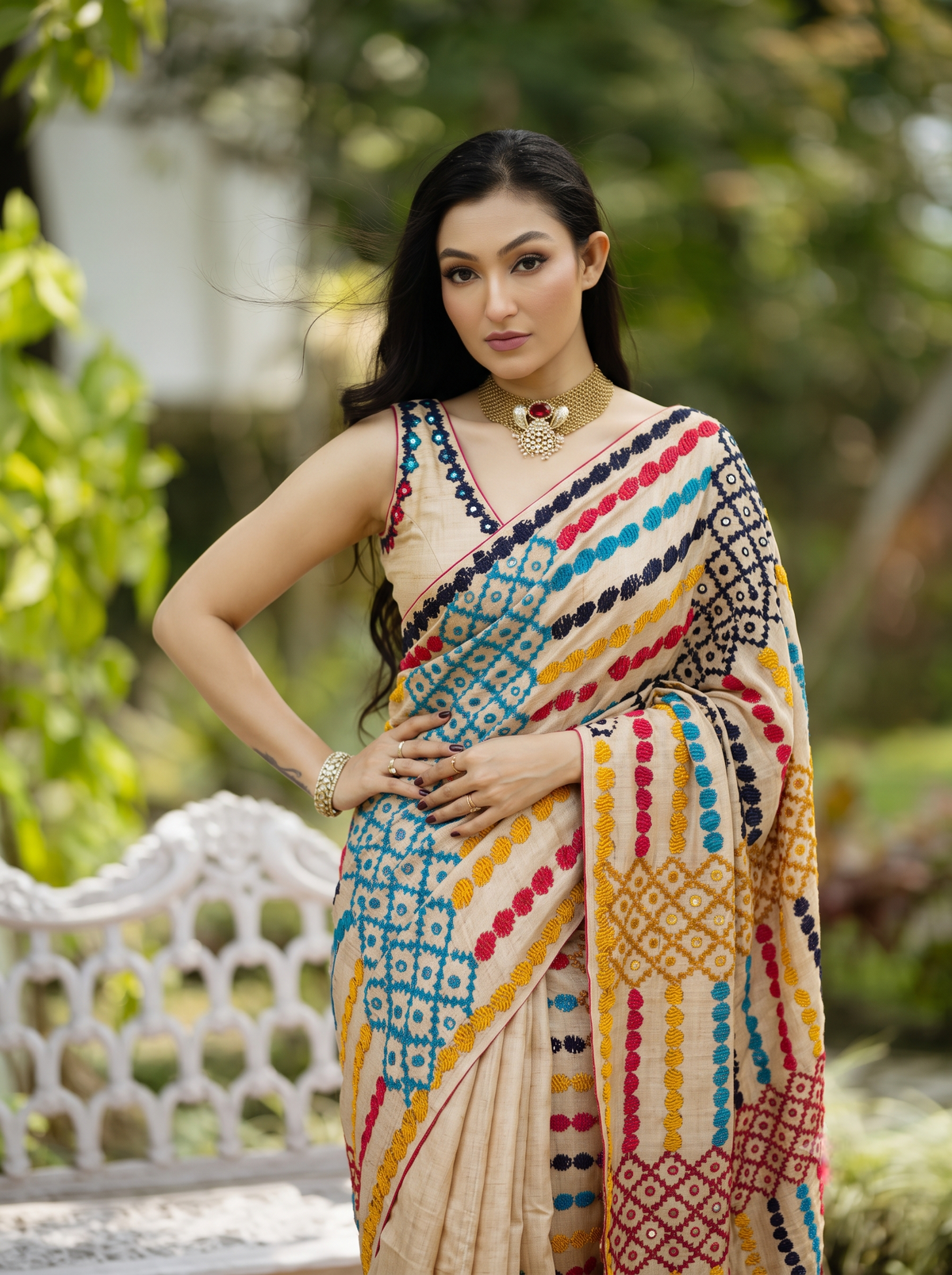 Off-White Tussar Hand Embroidery Saree, With Unstitched Blouse