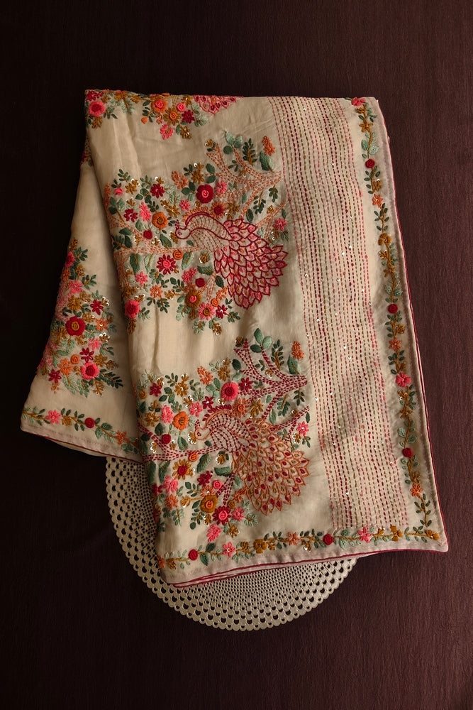 Off-White Semi Munga Silk French Knot Hand Embroidery Work Saree, With Unstiched Blouse