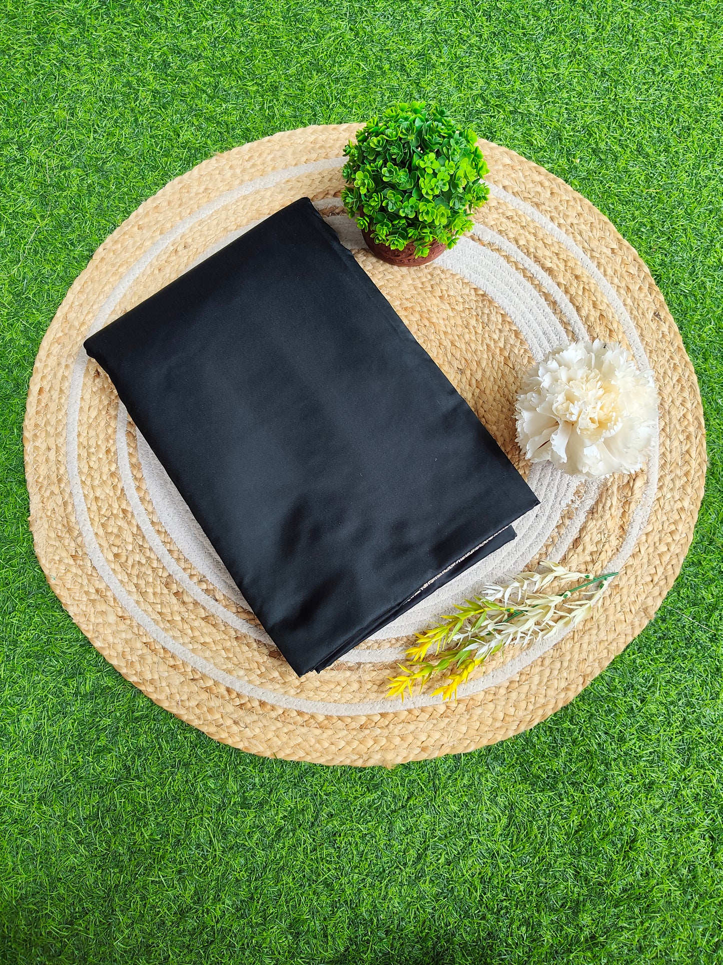 Black Semi Mashru Katan Silk Saree, With Unstiched Blouse