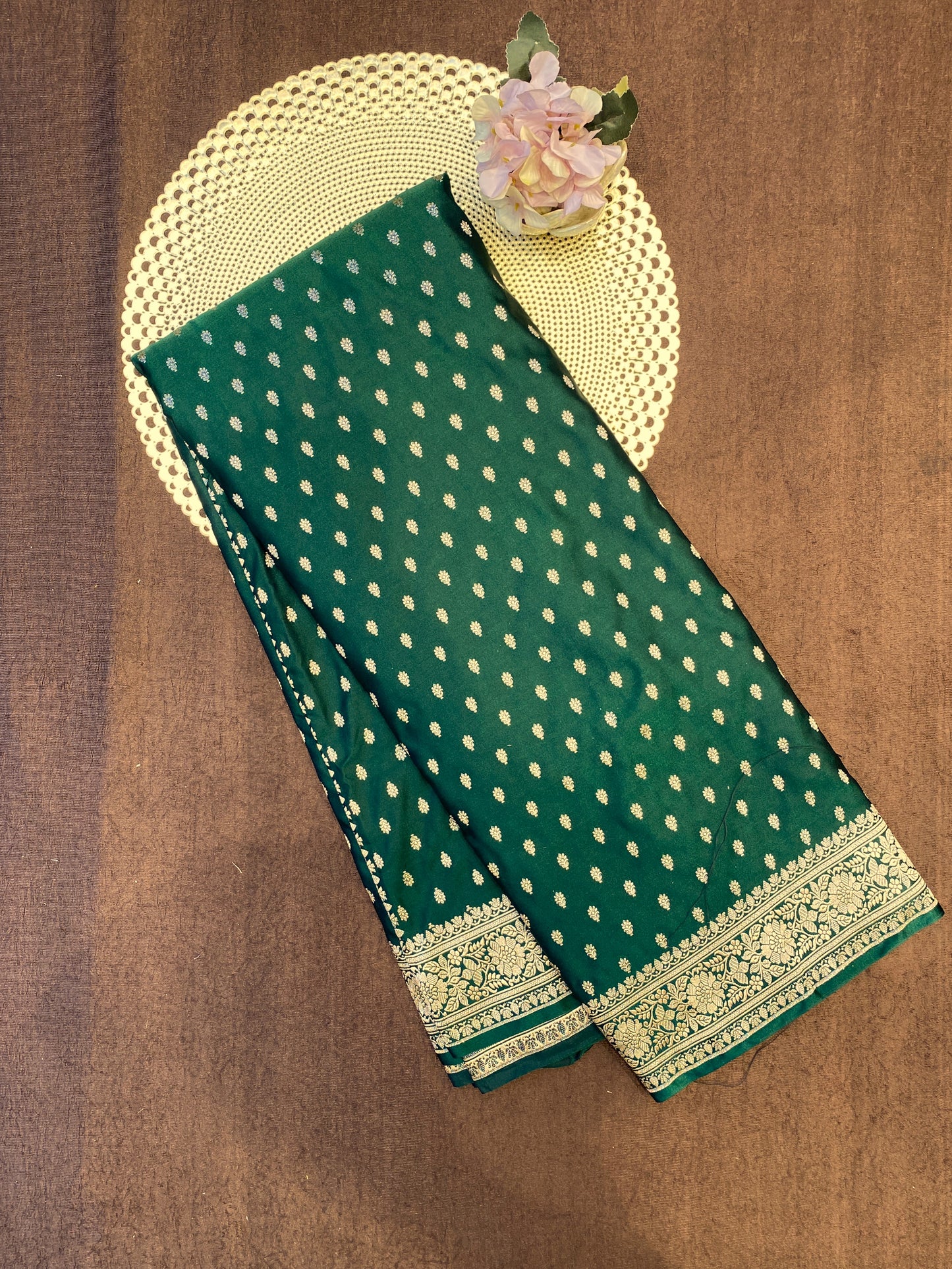Deep Green Semi Mashru Katan Silk Saree, With Unstiched Blouse