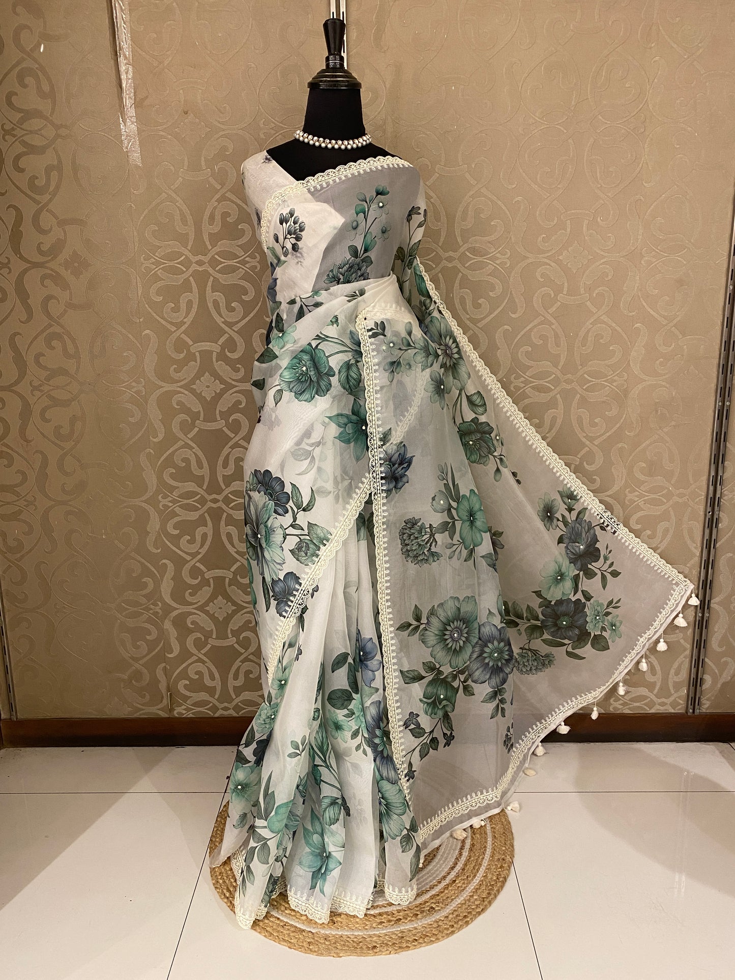 Off-White Organza Saree With Perl Work, With Unstitched Blouse