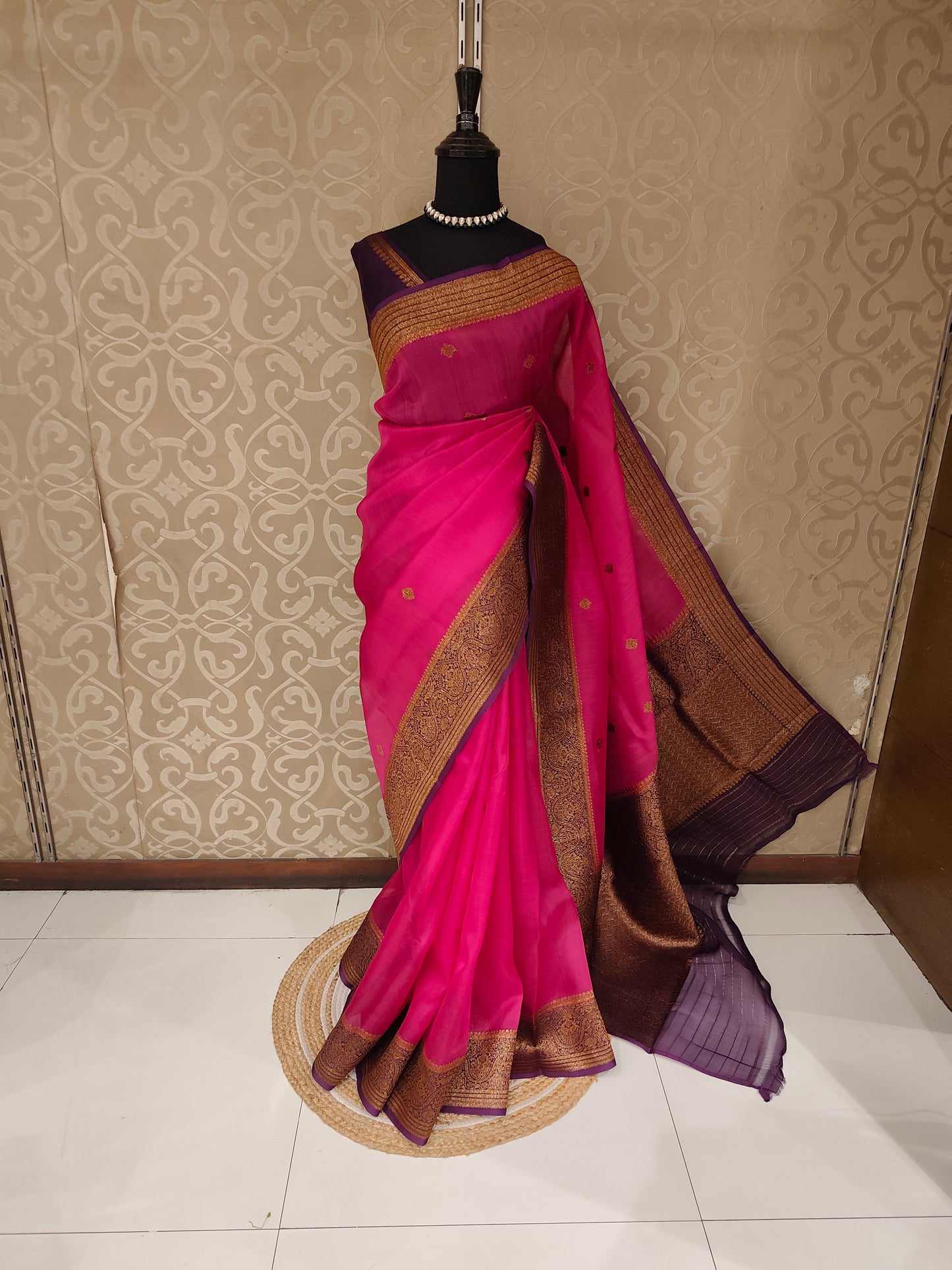 Rani Pink Kora Banarasi Silk Saree, With Unstiched Blouse