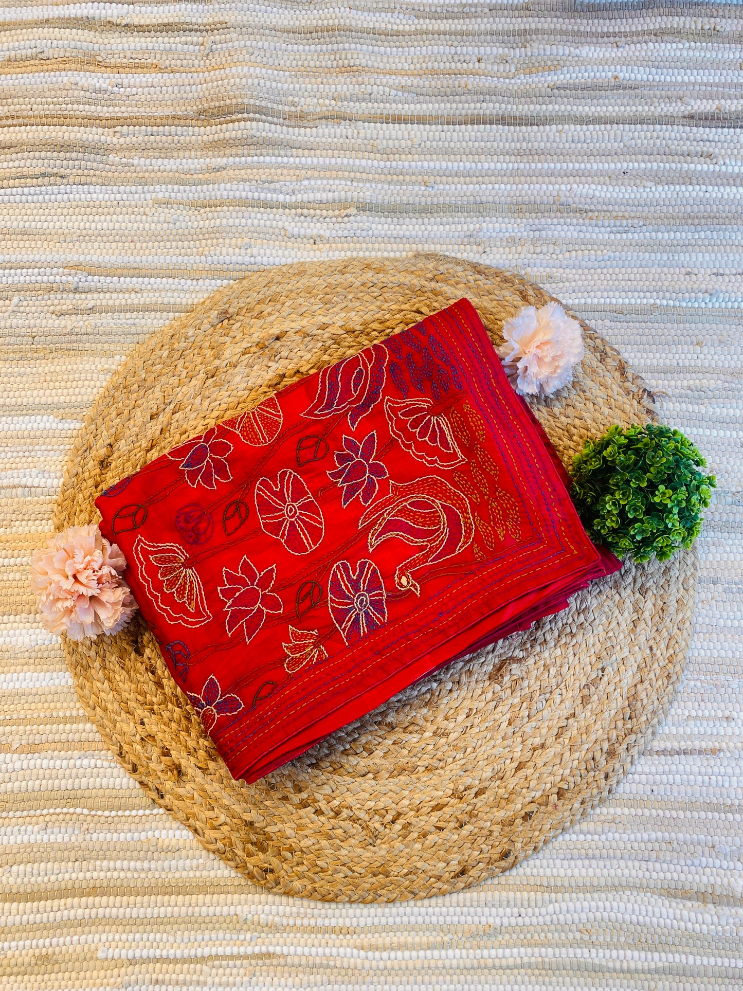 Red Semi Munga Silk French Knot Hand Embroidery Work Saree, With Unstiched Blouse