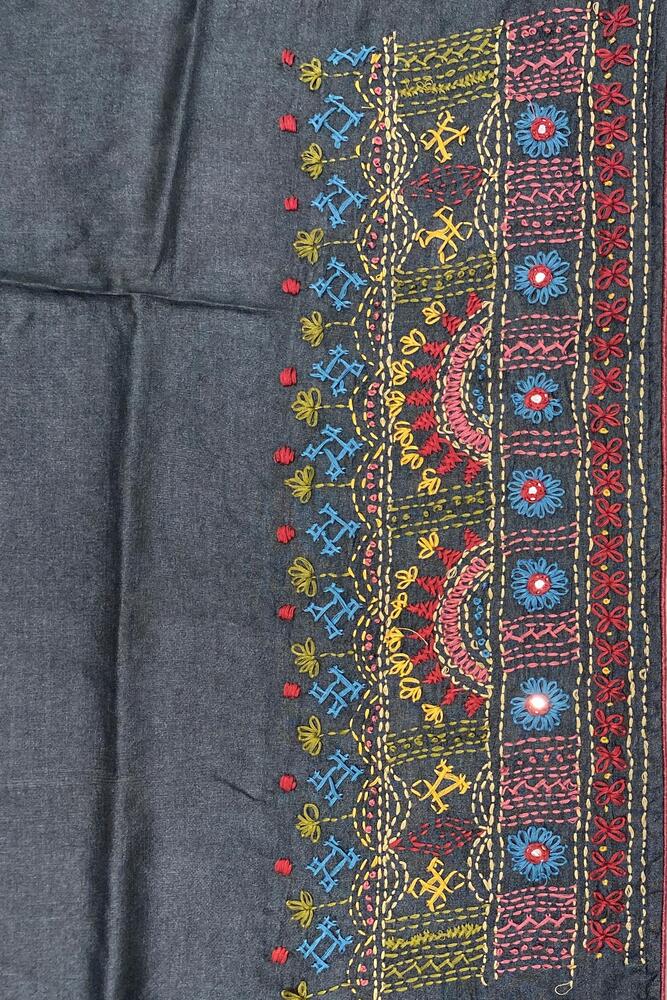 Black Tussar Embroidery Saree With Lambani Work Border, With Unstitched Blouse