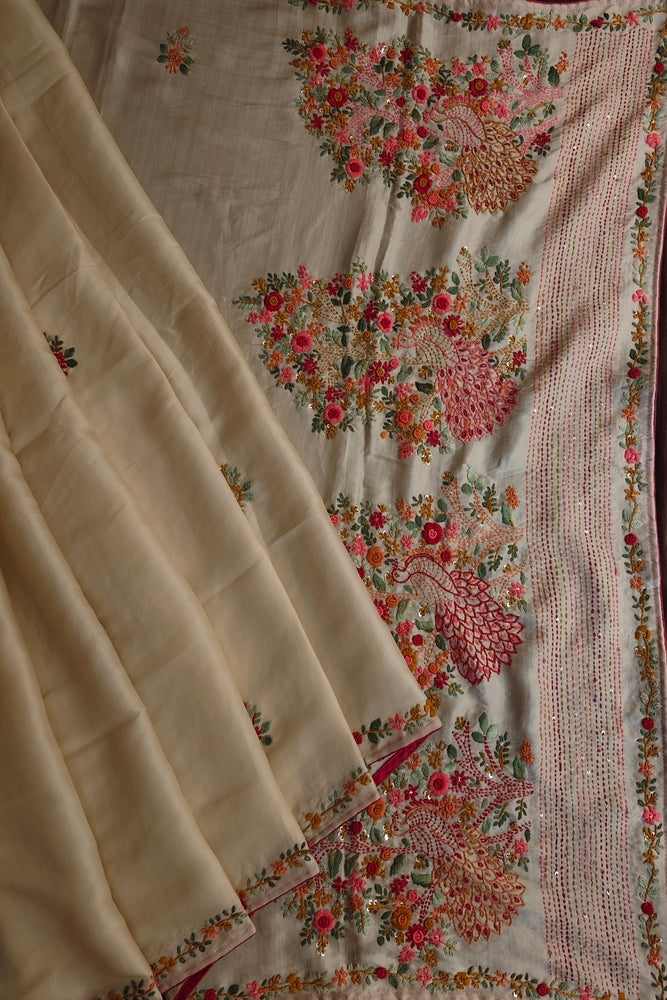 Off-White Semi Munga Silk French Knot Hand Embroidery Work Saree, With Unstiched Blouse