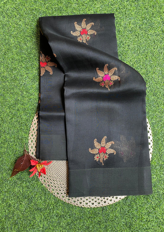Black Kora Banarasi Silk Saree, With Unstiched Blouse