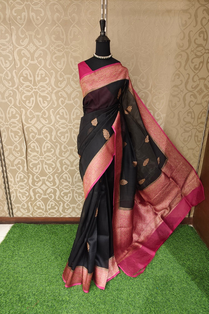 Black Kora Banarasi Silk Saree, With Unstiched Blouse