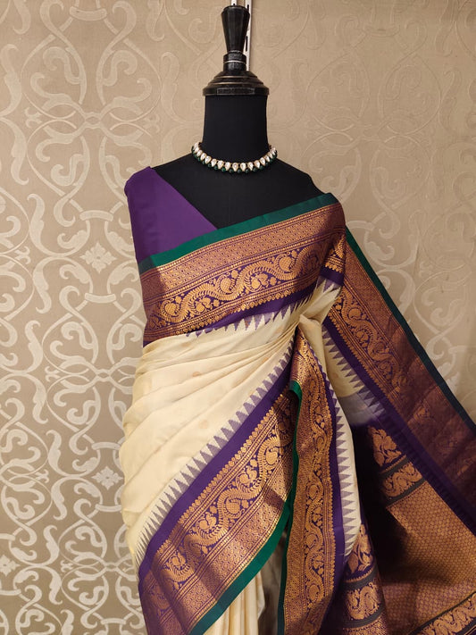 Off-White Gadwal Silk Sarees With Unstiched Blouse